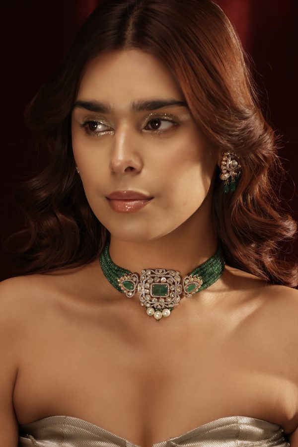 Emerald Empress: A Legacy of Grandeur